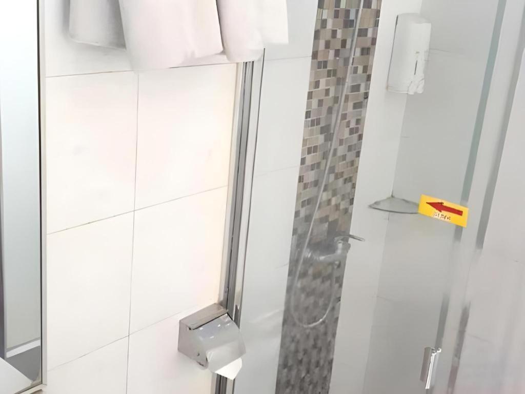 Kenari Asri Hotel Kudus Kültér fotó