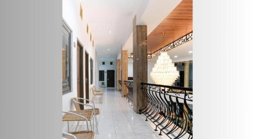 Kenari Asri Hotel Kudus Kültér fotó