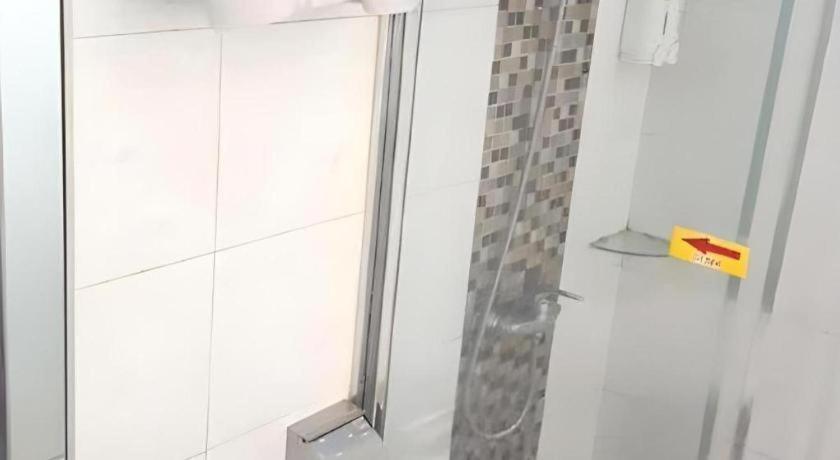 Kenari Asri Hotel Kudus Kültér fotó